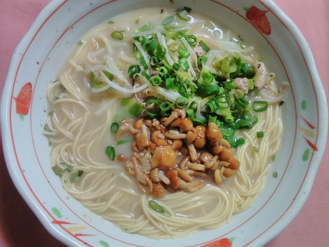 とろんとろん～なめこ入りラーメン